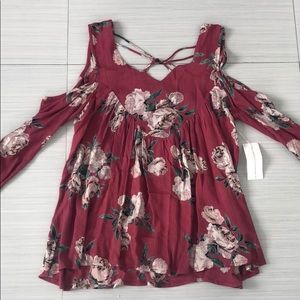 Cold shoulder printed blouse